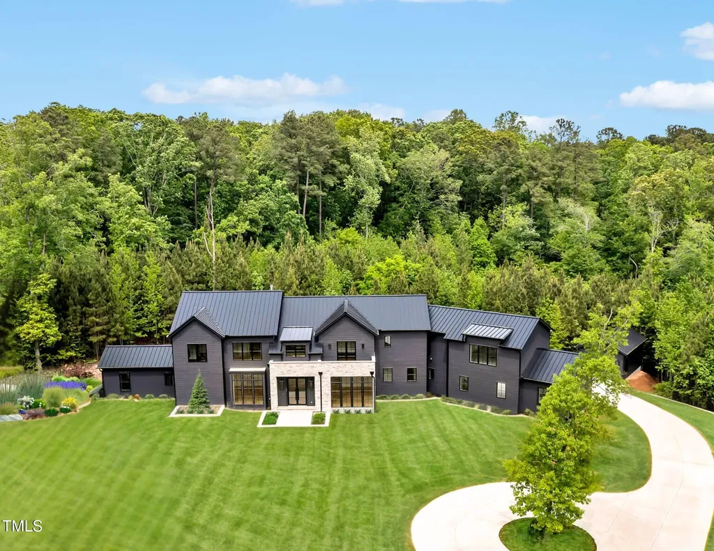 586 Poythress Road Chapel Hill NC 27516