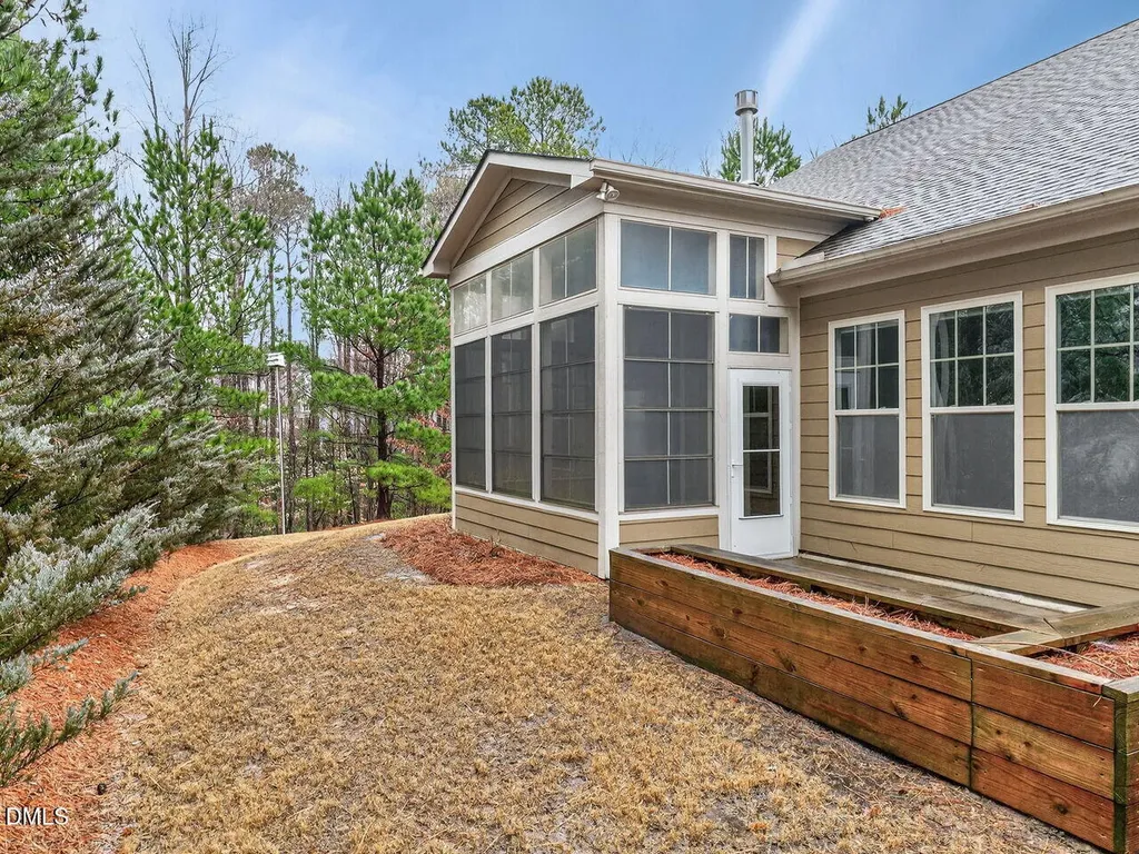 39 Sassafras Lane Clayton NC 27527