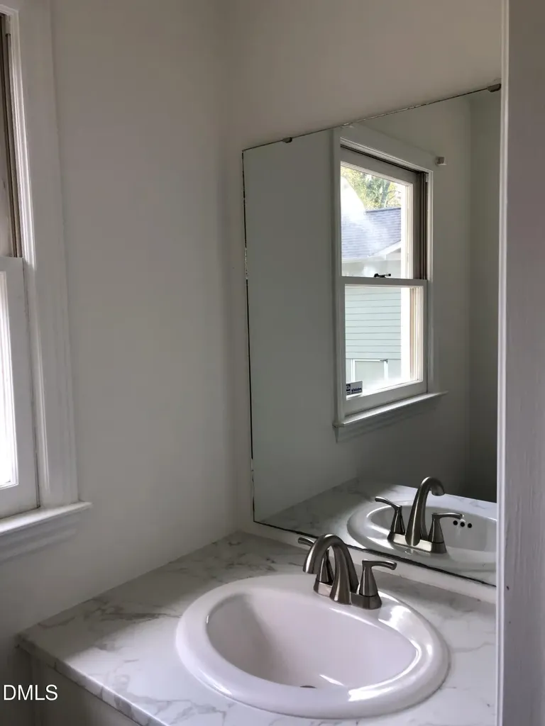 712 Kimpton Court Fuquay Varina NC 27526