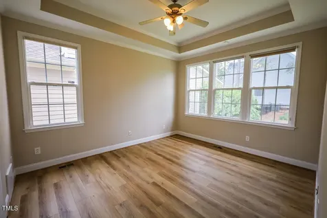 10 London Way Spring Lake NC 28390