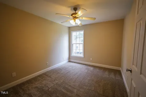 10 London Way Spring Lake NC 28390