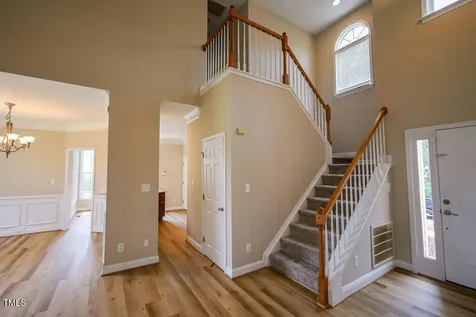 10 London Way Spring Lake NC 28390