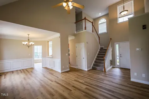 10 London Way Spring Lake NC 28390