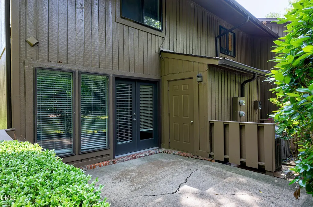 606 Oak Tree Drive Chapel Hill NC 27517