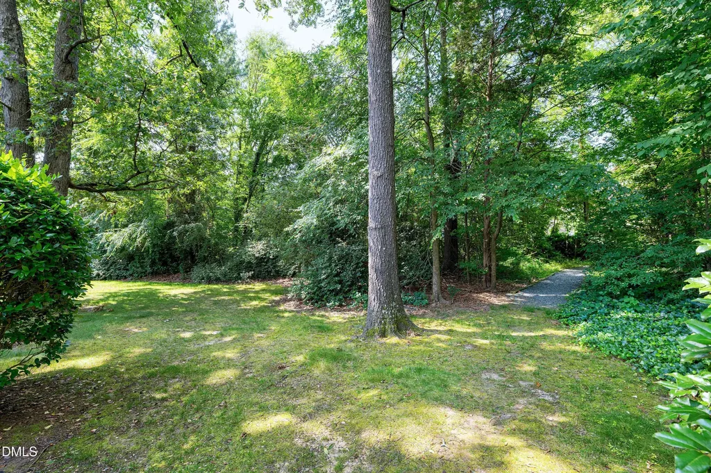 606 Oak Tree Drive Chapel Hill NC 27517