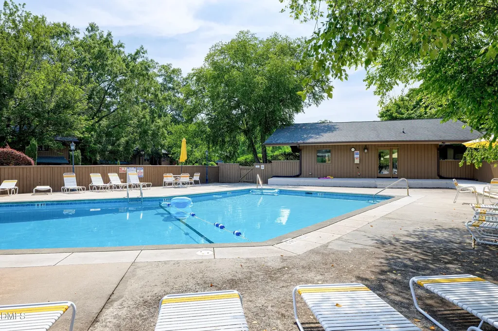 606 Oak Tree Drive Chapel Hill NC 27517