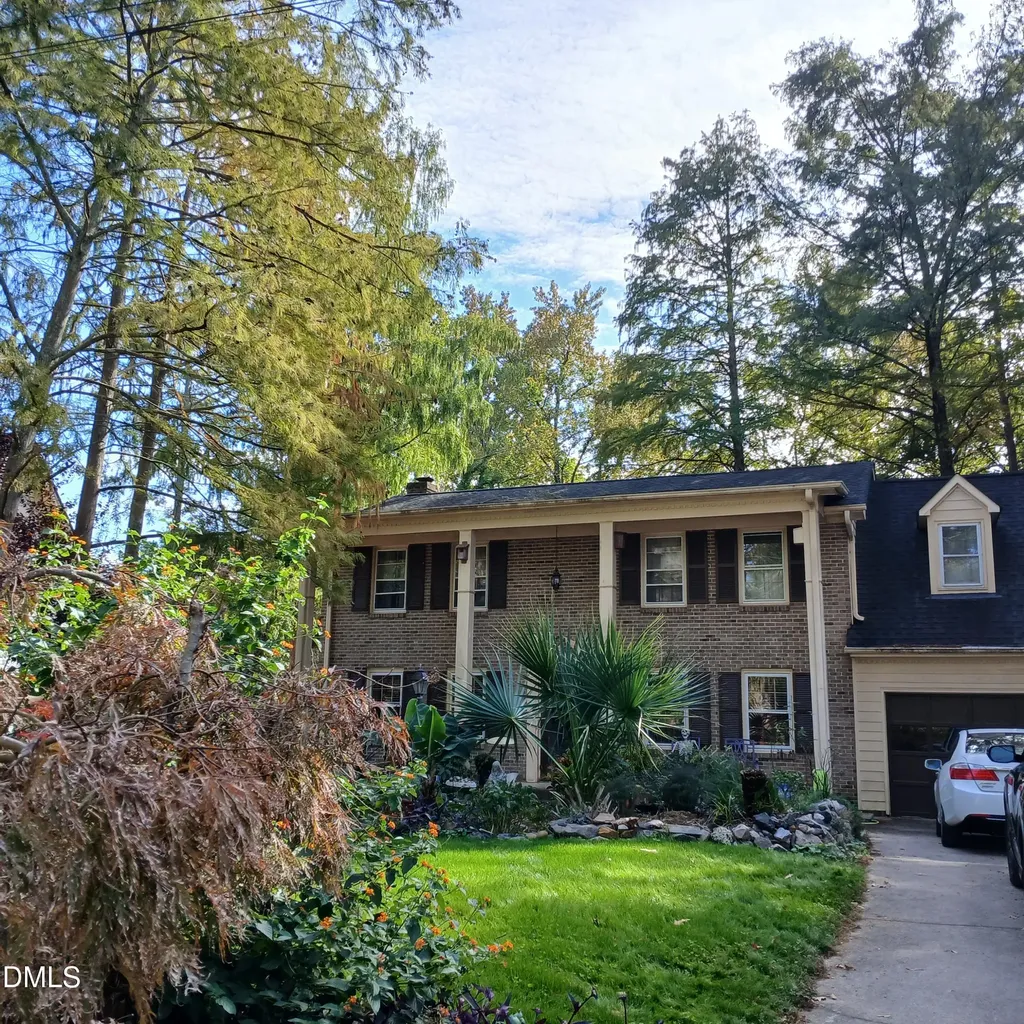 409 Cottonwood Circle Raleigh NC 27609