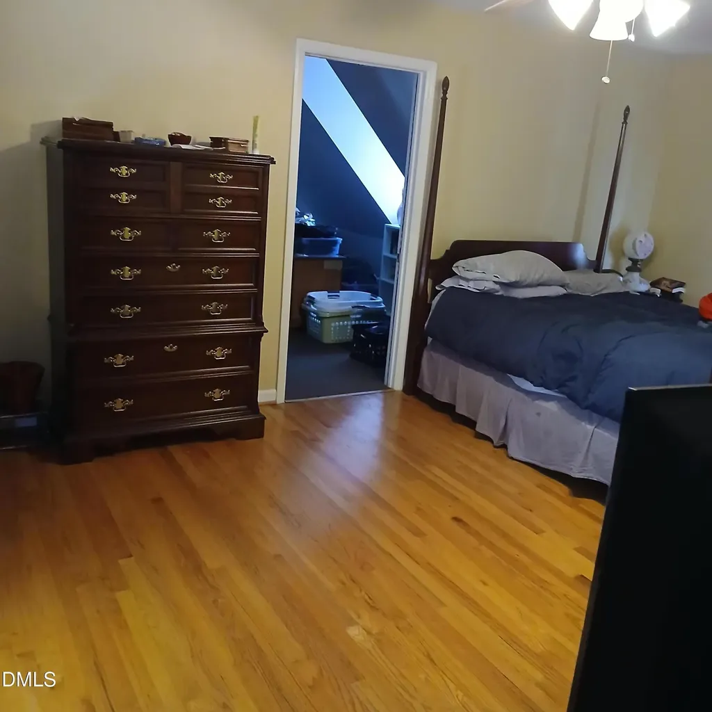409 Cottonwood Circle Raleigh NC 27609