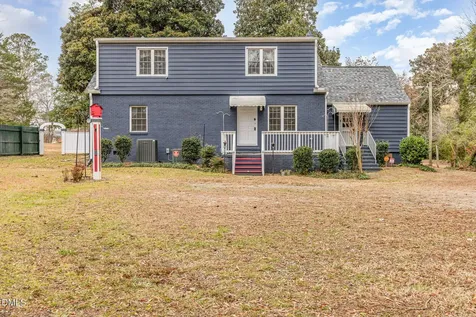 612 N Main Street Louisburg NC 27549