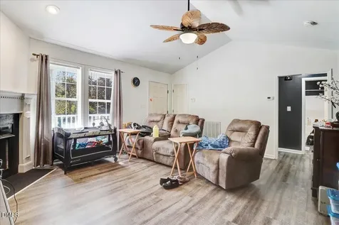 1240 Banjo Drive Zebulon NC 27597