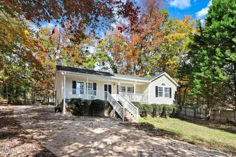1240 Banjo Drive Zebulon NC 27597