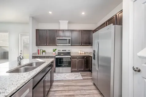 831 Mckenzie Park Terrace Wendell NC 27591