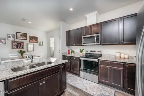 831 Mckenzie Park Terrace Wendell NC 27591