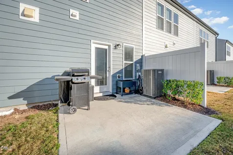 831 Mckenzie Park Terrace Wendell NC 27591