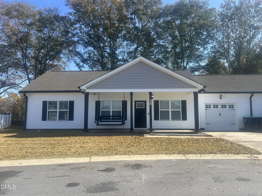 35 Kevior Avenue Four Oaks NC 27524