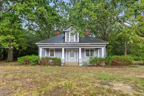 1089 Gillburg Road Henderson NC 27537