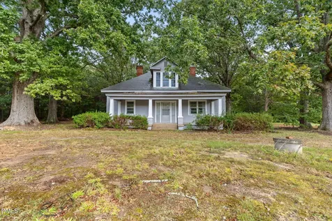 1089 Gillburg Road Henderson NC 27537