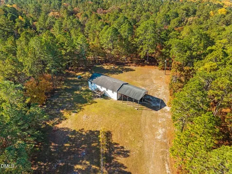 1019 Valley Road Spring Lake NC 28390
