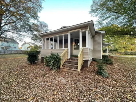 409 Lipscomb Road Angier NC 27501