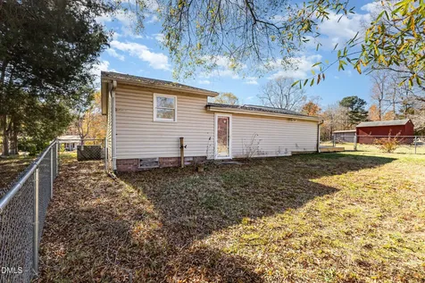 1568 Petty Road Graham NC 27253