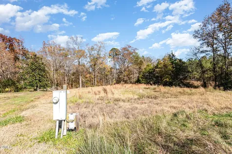 1568 Petty Road Graham NC 27253