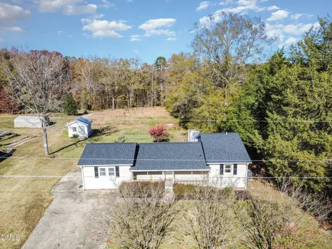 1568 Petty Road Graham NC 27253