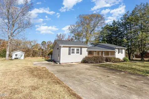 1568 Petty Road Graham NC 27253