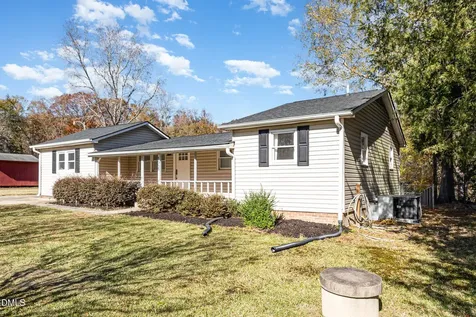 1568 Petty Road Graham NC 27253