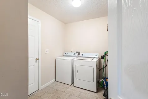3748 Charleston Park Drive Raleigh NC 27604