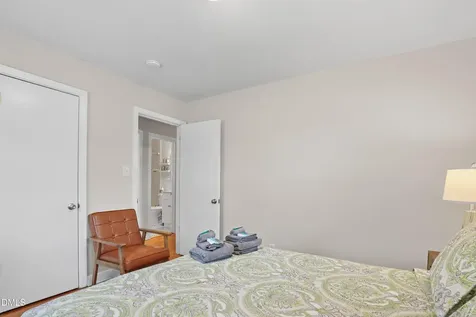 223 Adams Street Cary NC 27513
