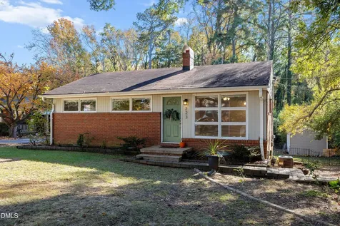 223 Adams Street Cary NC 27513