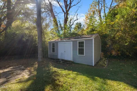 223 Adams Street Cary NC 27513