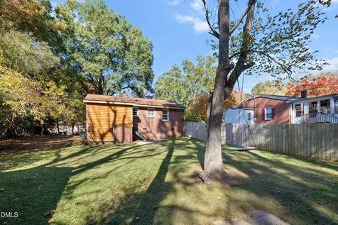 223 Adams Street Cary NC 27513