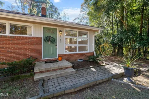 223 Adams Street Cary NC 27513