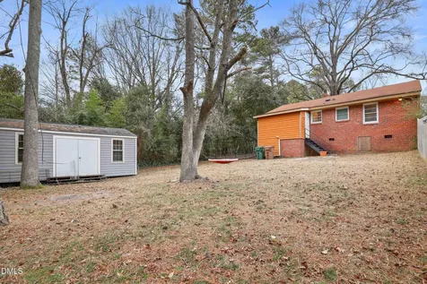 223 Adams Street Cary NC 27513