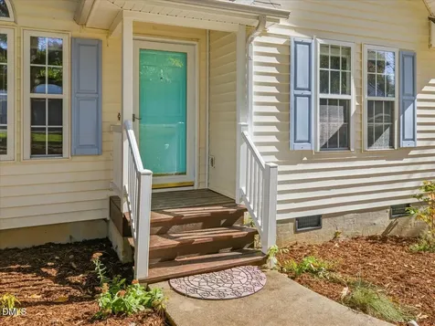 15 Juniper Court Pittsboro NC 27312