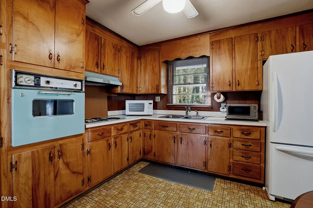 3216 Broyhill Circle Raleigh NC 27604