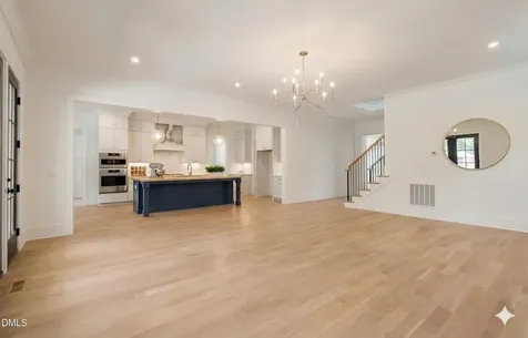4 Chantilly Place Durham NC 27707