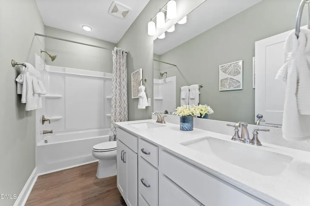 144 N White Street Wake Forest NC 27587