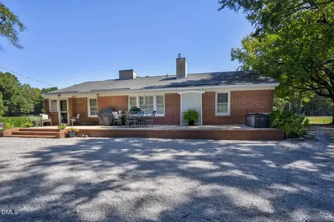 6515 Tonya Road Elm City NC 27822