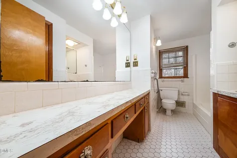1103 Warren Avenue Cary NC 27511
