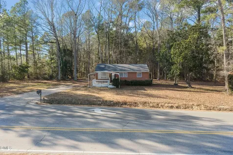 913 Edgemont Road Wendell NC 27591