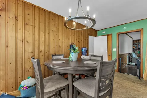302 S Pine Street Benson NC 27504