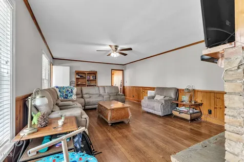 302 S Pine Street Benson NC 27504