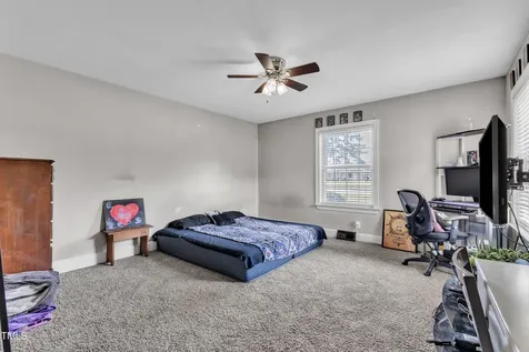 302 S Pine Street Benson NC 27504