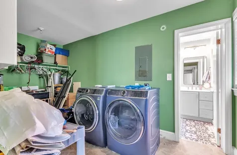 302 S Pine Street Benson NC 27504