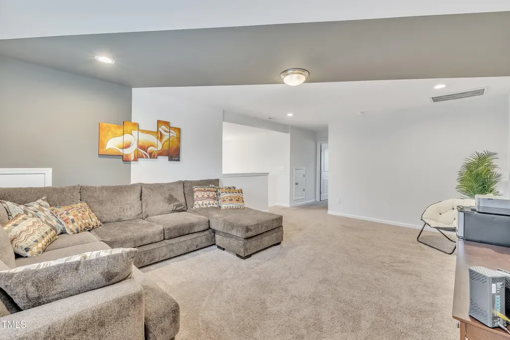 123 Carbone Lane Clayton NC 27527