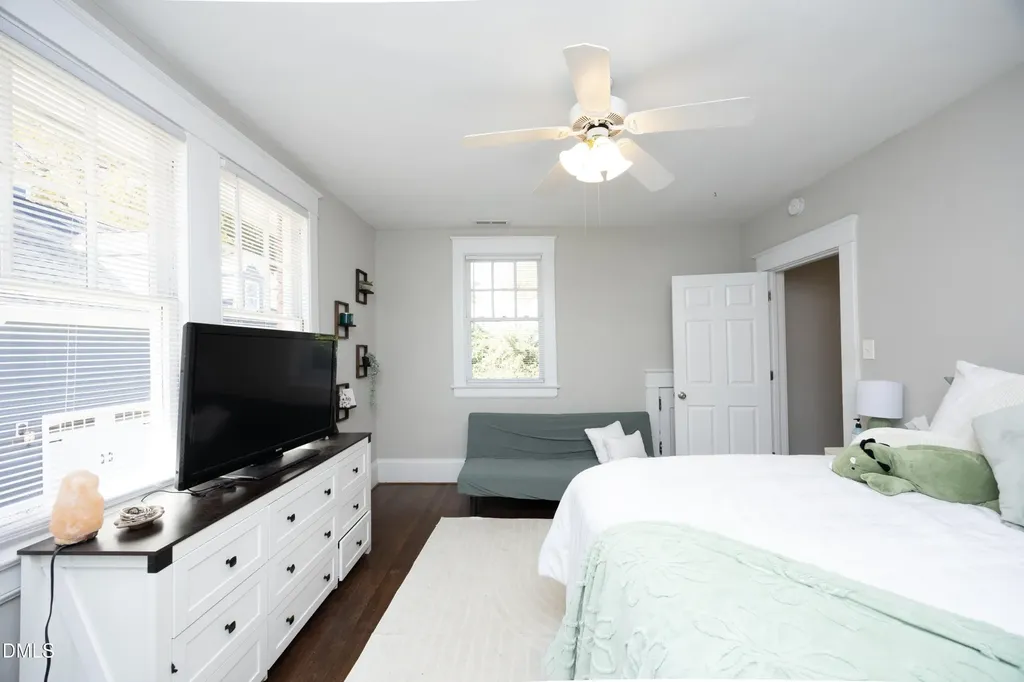 206 Ashe Avenue Raleigh NC 27605