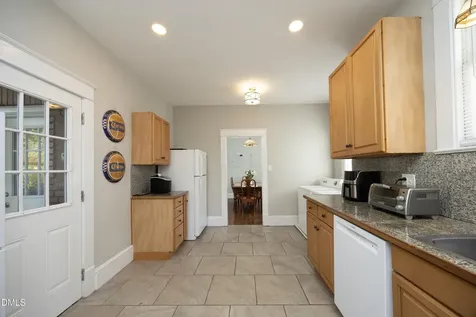 206 Ashe Avenue Raleigh NC 27605