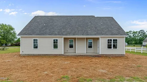 302 Ellington Way La Grange NC 28551